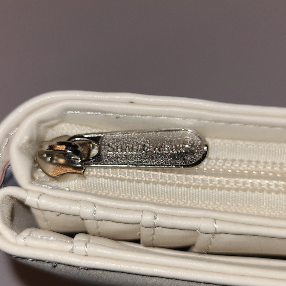 SHAG WEAR Goat and Sunflower Wallet Case - Picture 8 of 10